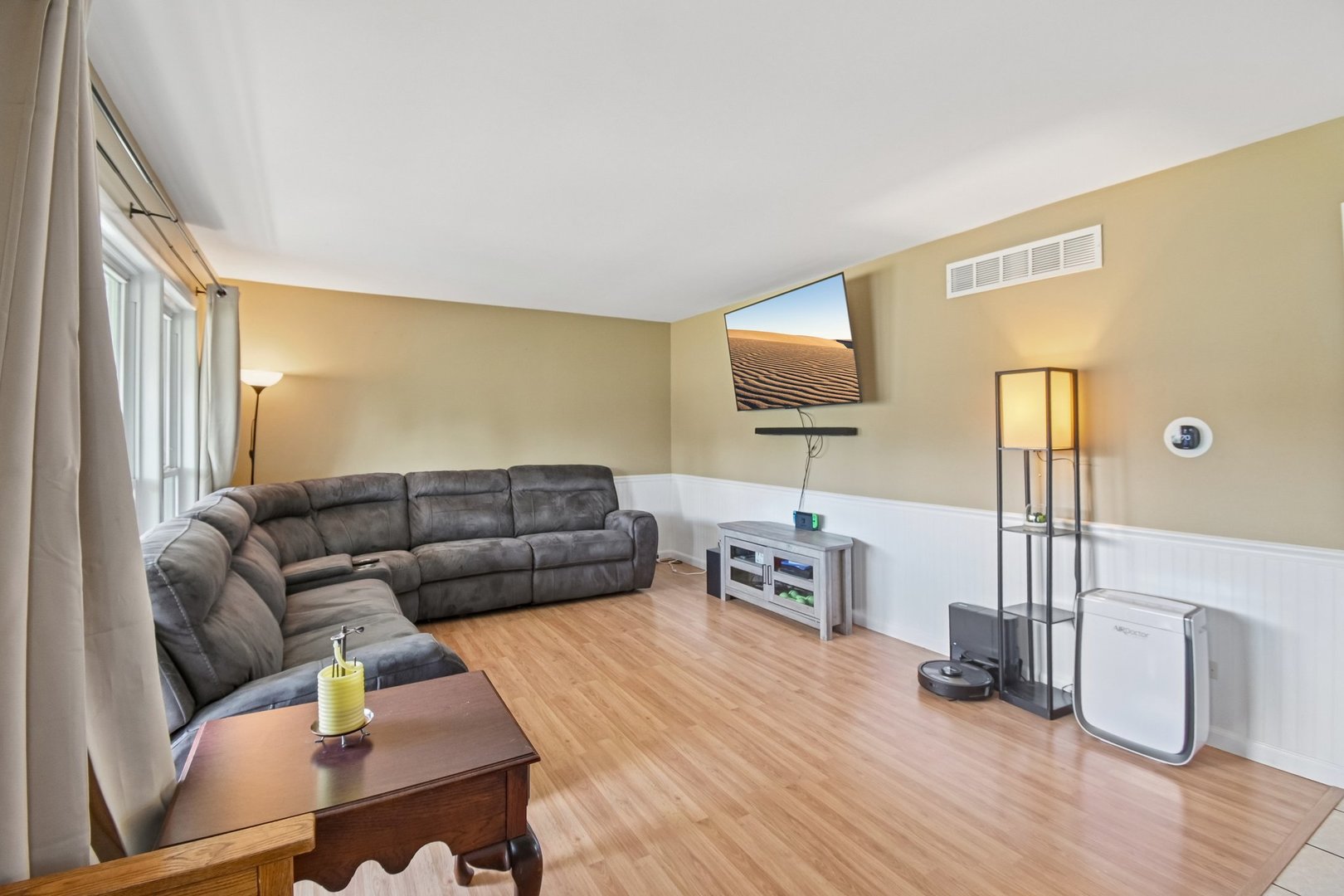 Homes for sale in Buffalo Grove, IL | 674 Saint Marys Pkwy, Buffalo Grove, IL 60089 | MLS# 12675658