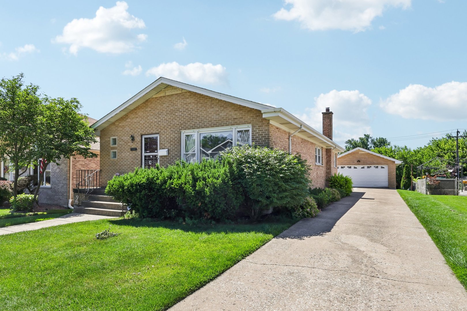 Homes for sale in Stickney, IL | 6905 43Rd St, Stickney, IL 60402 | MLS# 12675687