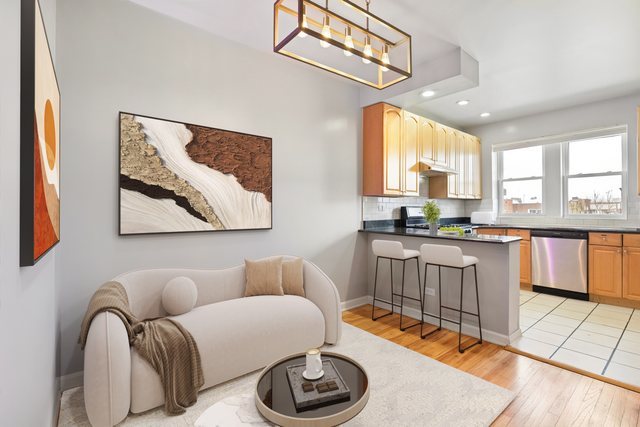 Homes for sale in Chicago, IL | 4006 W Nelson St #6B, Chicago, IL 60641 | MLS# 12675776