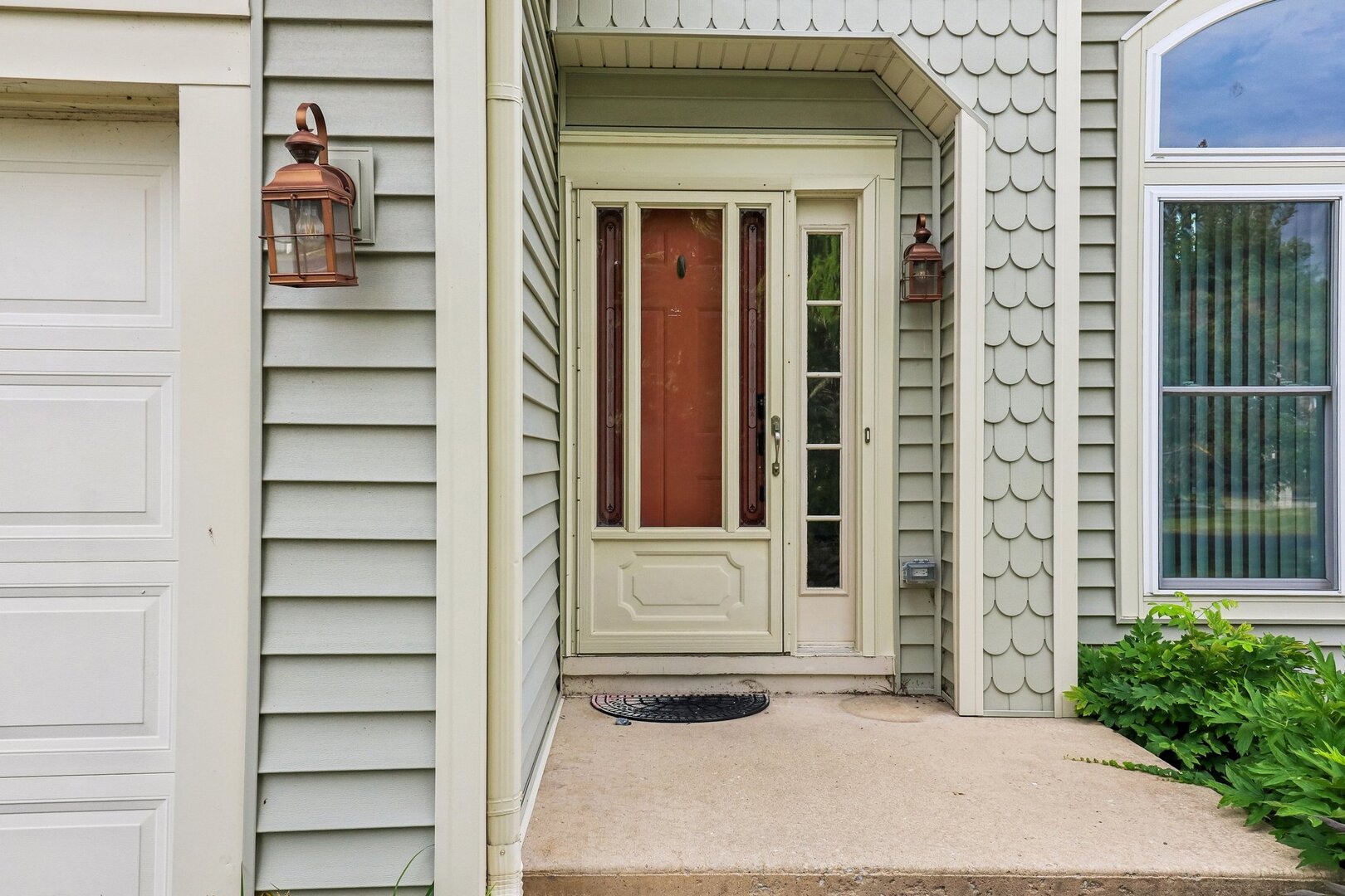 5th image of 212 Mondovi Dr, Oswego, IL 60543 | MLS# 12675936