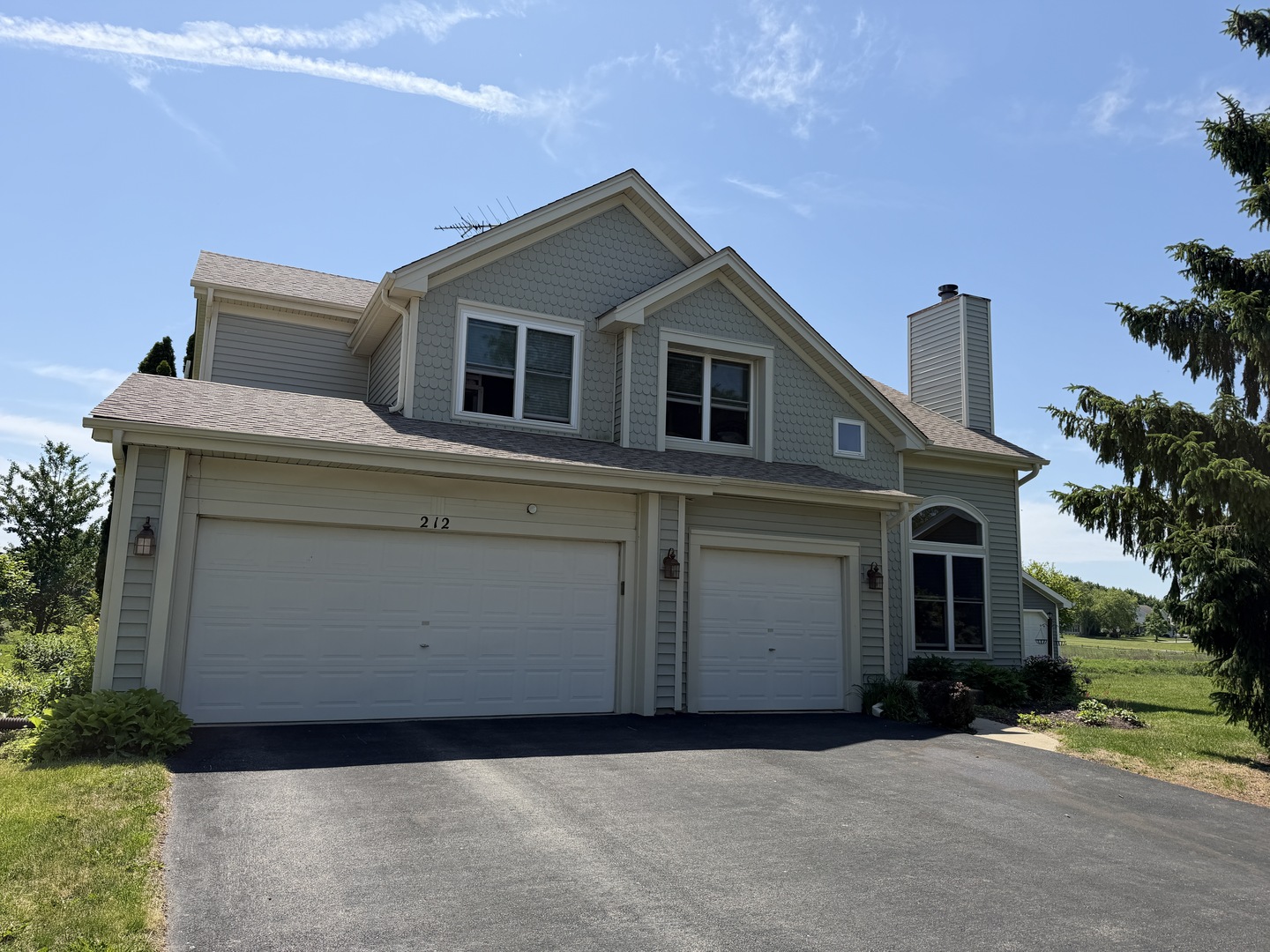 1st image of 212 Mondovi Dr, Oswego, IL 60543 | MLS# 12675936