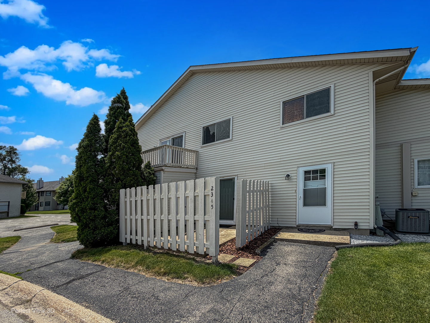 Homes for sale in Crest Hill, IL | 2345 Carnation Dr #305C, Crest Hill, IL 60403 | MLS# 12676184