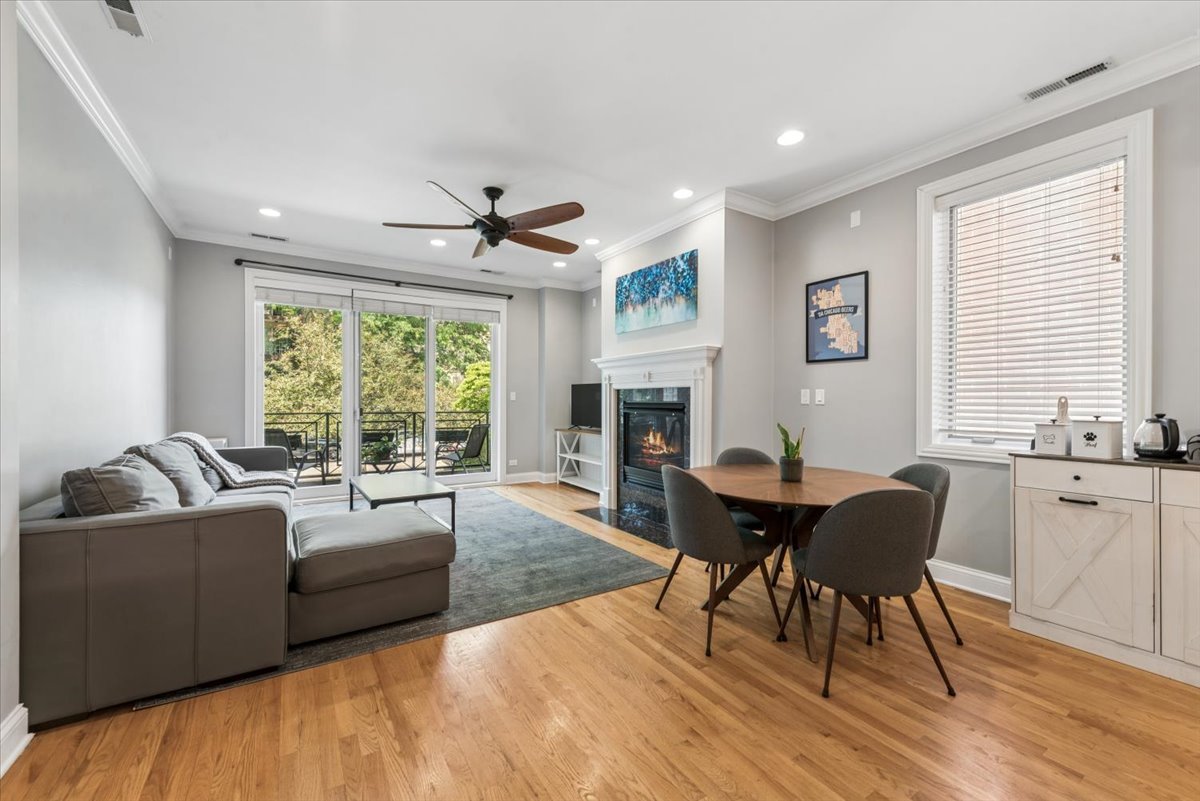 Homes for sale in Chicago, IL | 4239 N Keystone Ave #2N, Chicago, IL 60641 | MLS# 12676513