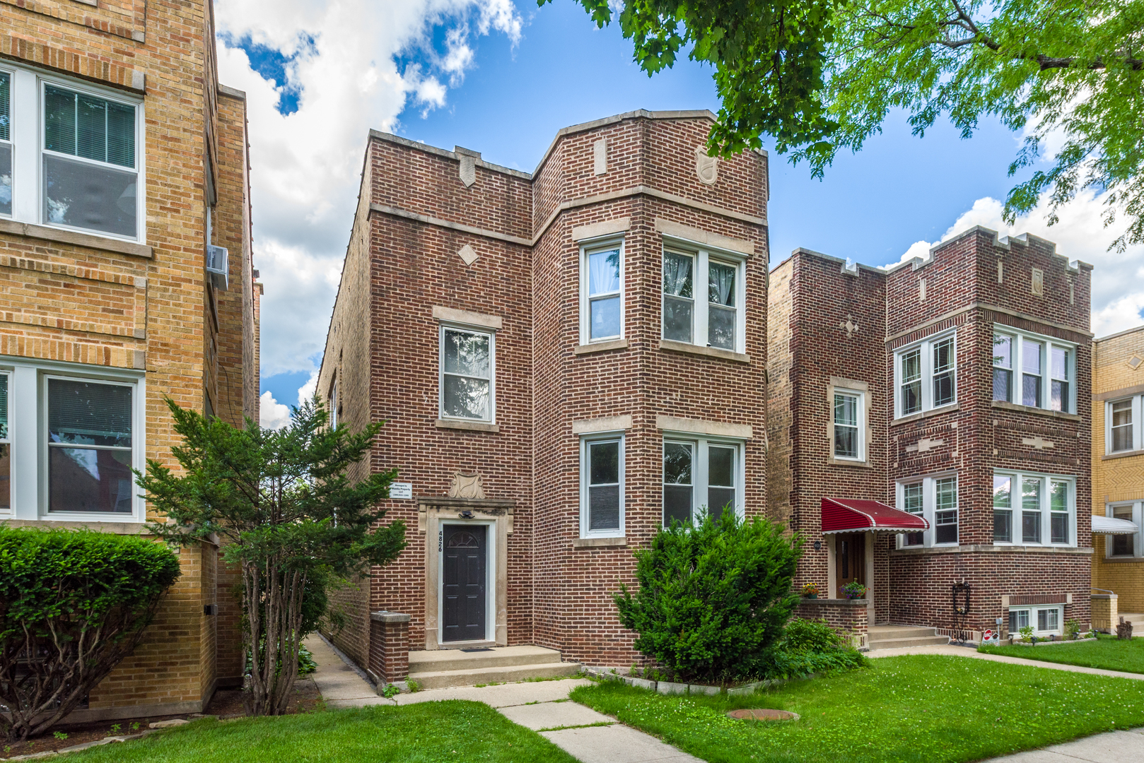 Homes for sale in Skokie, IL | 4826 Wright Ter, Skokie, IL 60077 | MLS# 12676933