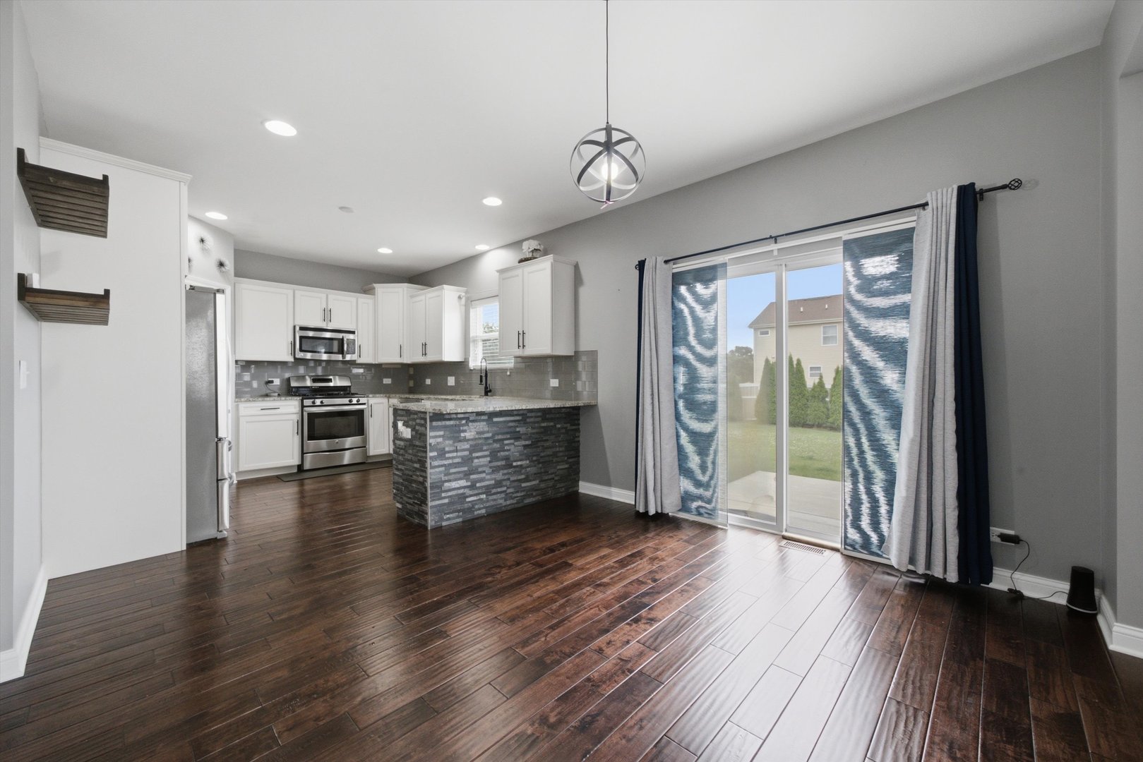 Homes for sale in Romeoville, IL | 749 N Misty Ridge Dr, Romeoville, IL 60446 | MLS# 12676983