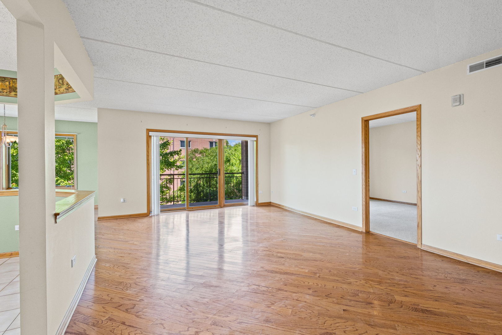 Homes for sale in Skokie, IL | 5055 Madison St #403, Skokie, IL 60077 | MLS# 12677306