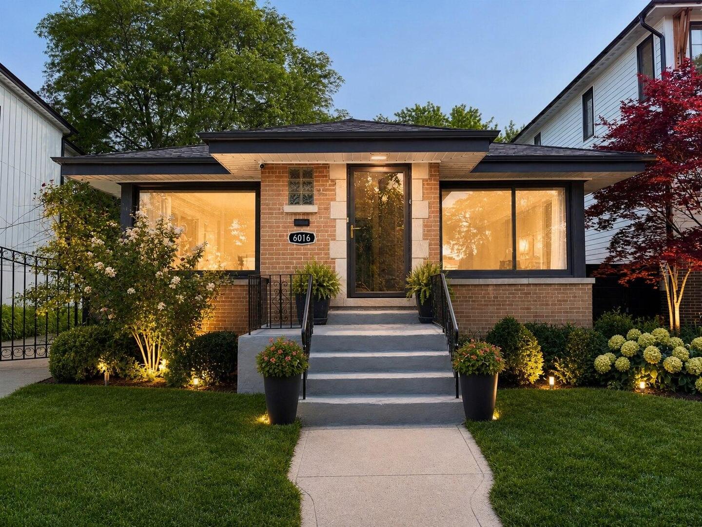 Homes for sale in Chicago, IL | 6016 N Ionia Ave, Chicago, IL 60646 | MLS# 12677313