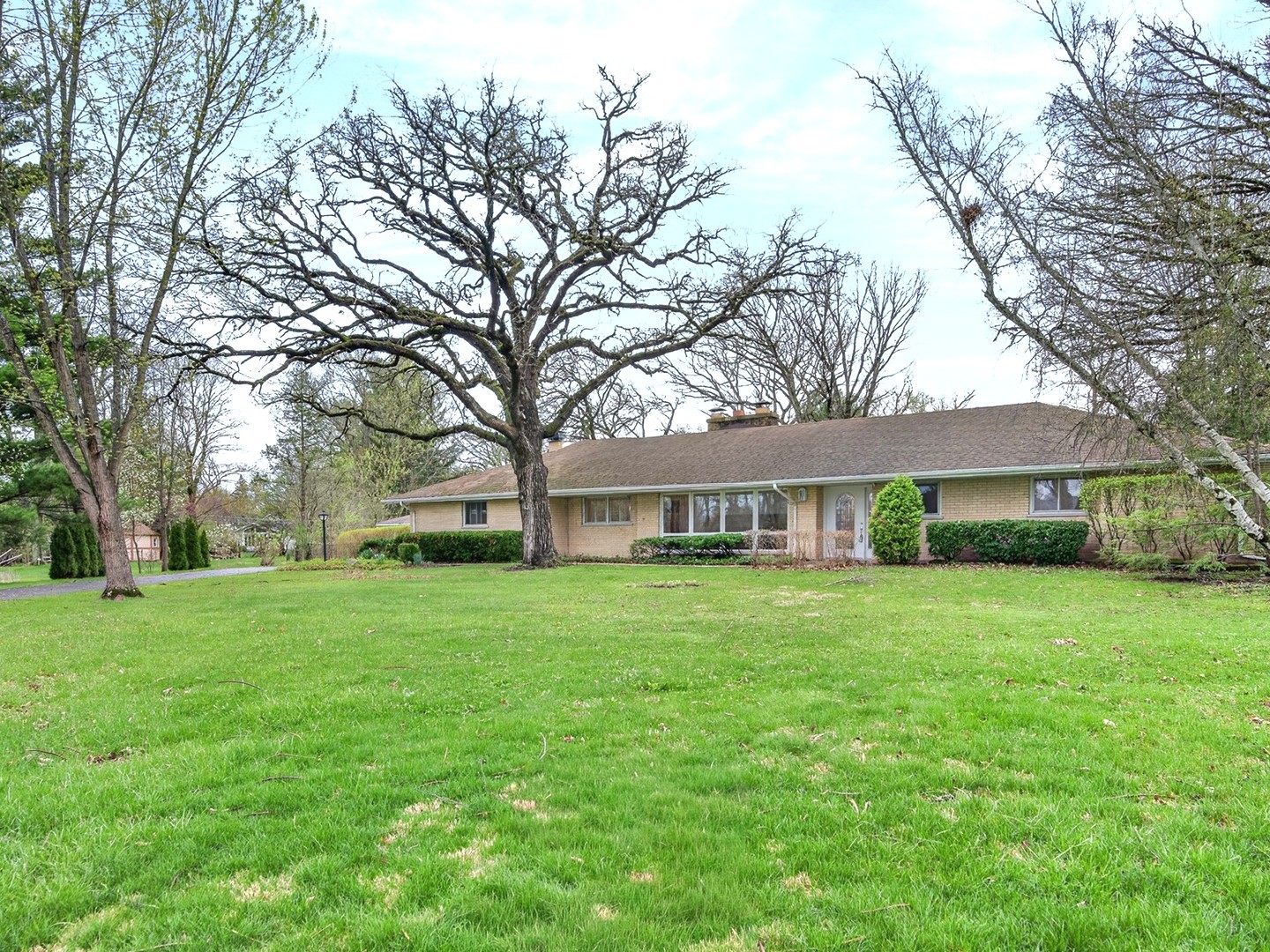 2nd image of 3273 Merrimac Ln, Long Grove, IL 60047 | MLS# 12677395