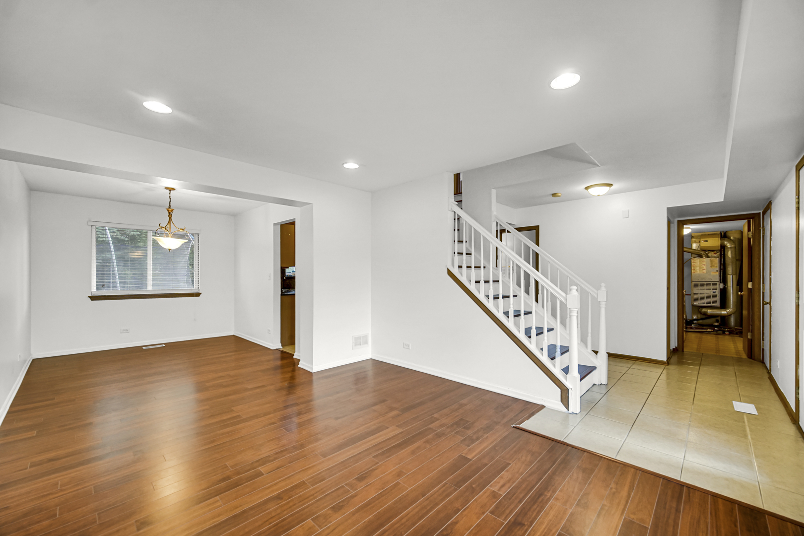 Homes for sale in Round Lake Beach, IL | 1001 Martingale Ln, Round Lake Beach, IL 60073 | MLS# 12677400