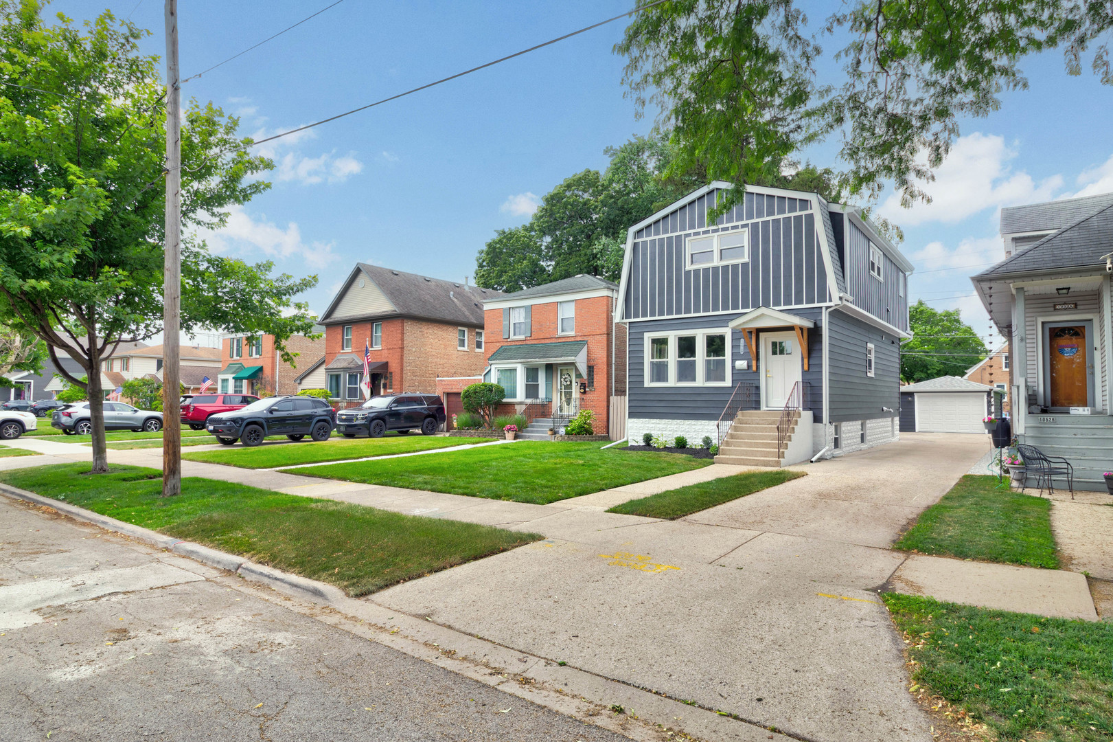 Homes for sale in Chicago, IL | 10528 S Lawndale Ave, Chicago, IL 60655 | MLS# 12677451