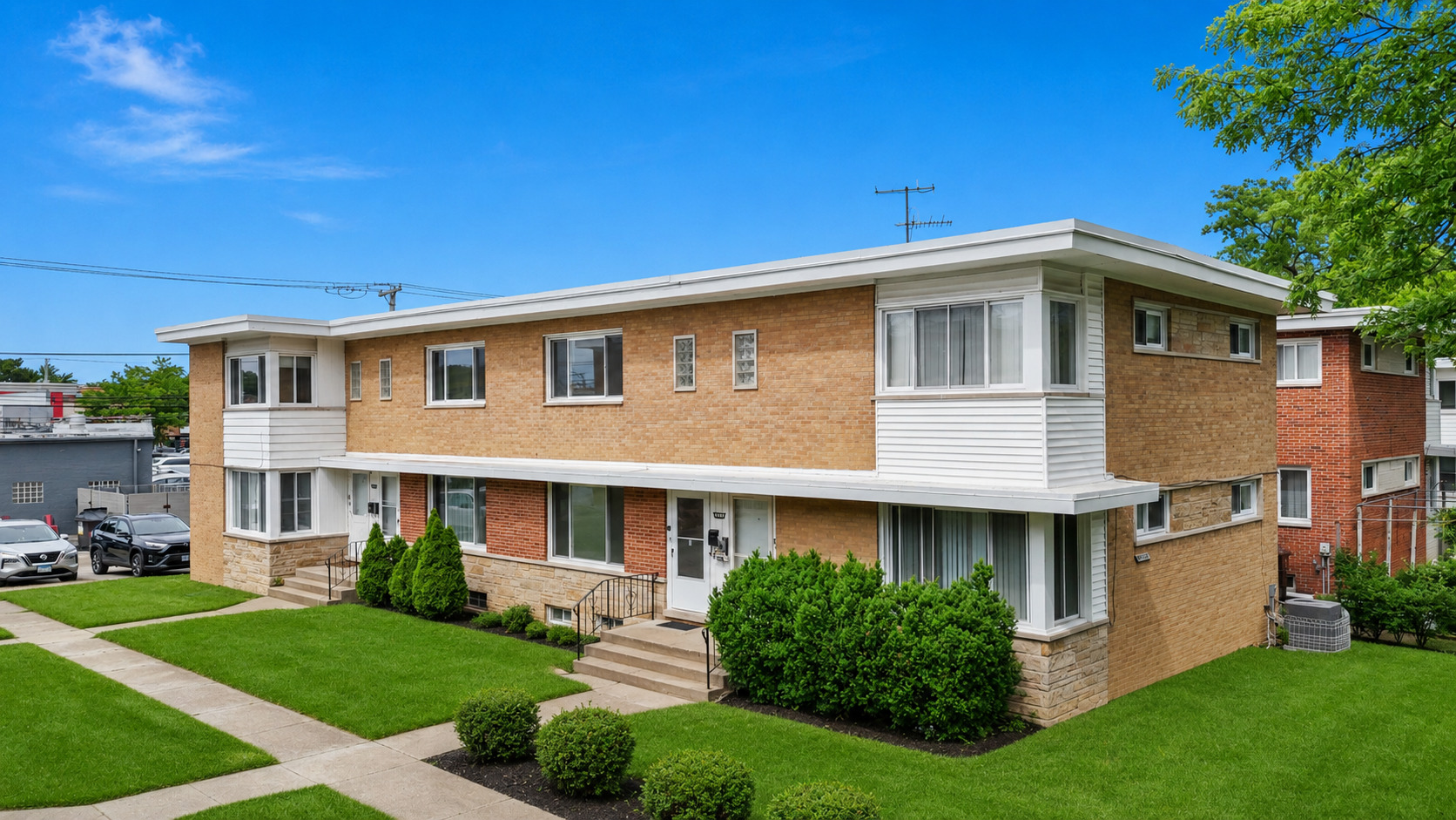 Homes for sale in Skokie, IL | 4864 Carol St #B, Skokie, IL 60077 | MLS# 12677523
