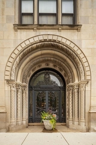 Homes for sale in Chicago, IL | 1755 E 55Th St #303, Chicago, IL 60615 | MLS# 12677670