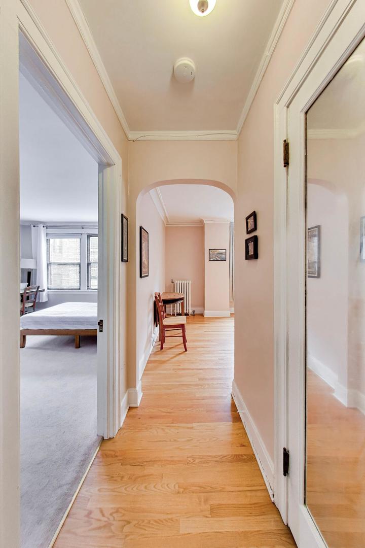 Homes for sale in Chicago, IL | 1755 E 55Th St #303, Chicago, IL 60615 | MLS# 12677670