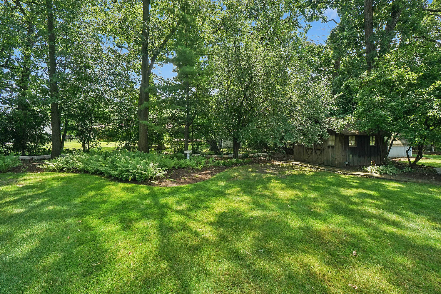 Homes for sale in Oak Brook, IL | 147 Timber View Dr, Oak Brook, IL 60523 | MLS# 12677761