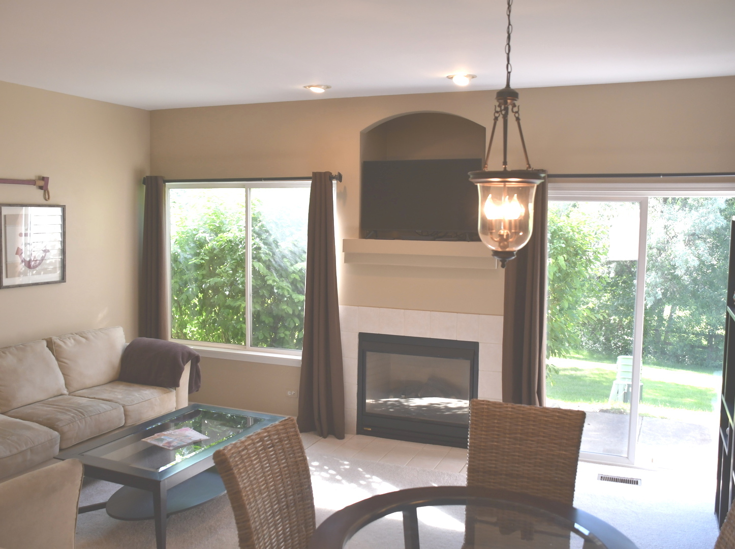 3rd image of 1045 Woodview Ct, Aurora, IL 60502 | MLS# 12677783