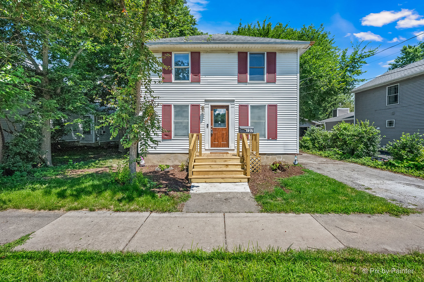 Homes for sale in Batavia, IL | 737 Blaine St, Batavia, IL 60510 | MLS# 12677885