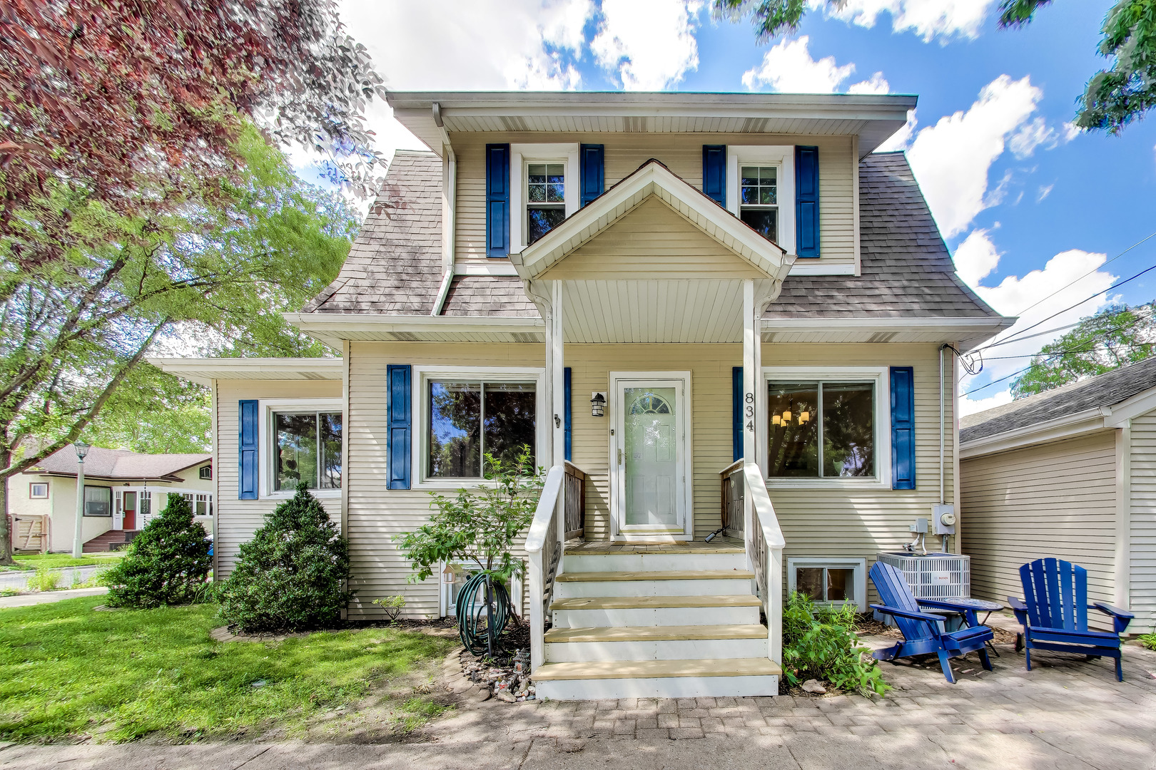 Homes for sale in Oak Park, IL | 834 Carpenter Ave, Oak Park, IL 60304 | MLS# 12677915