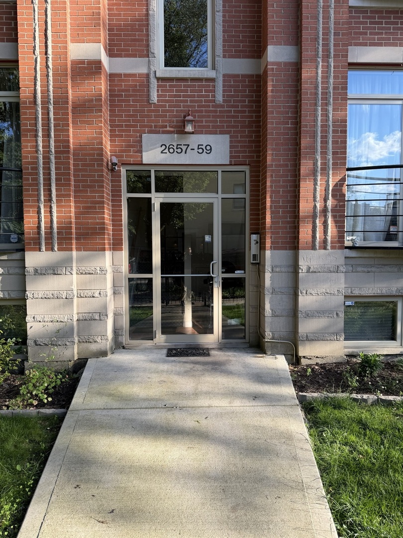3rd image of 2657 W Thomas St #2E, Chicago, IL 60622 | MLS# 12677990