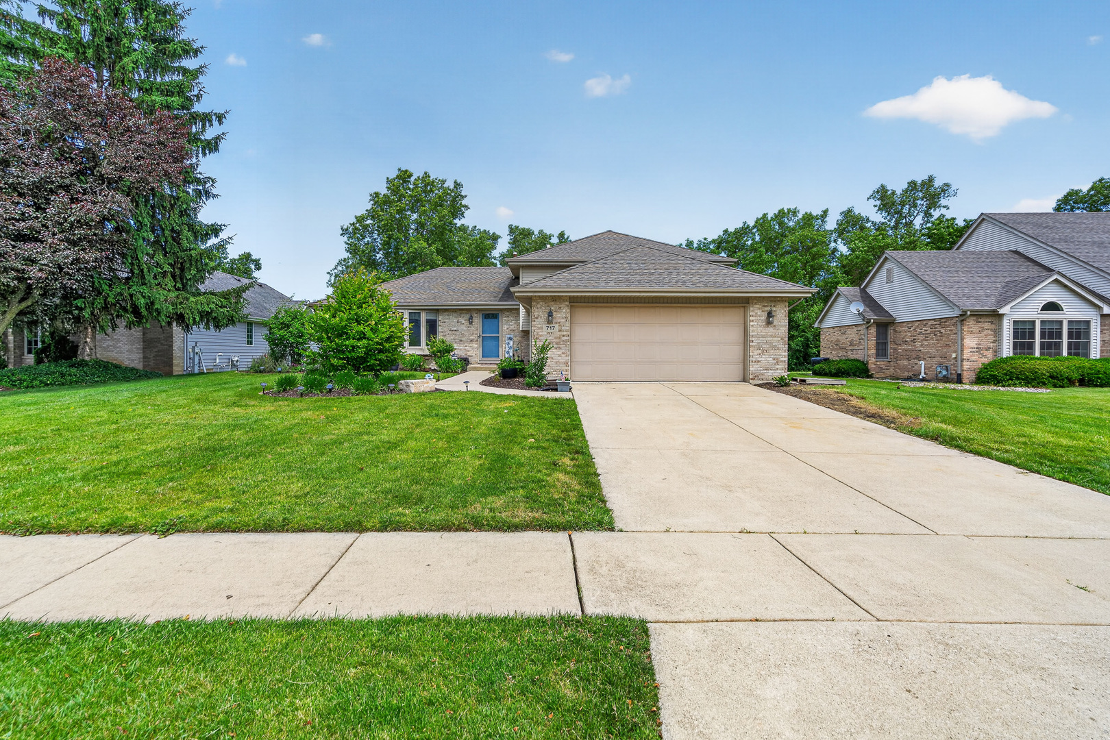 Homes for sale in Crete, IL | 717 Naoma Dr, Crete, IL 60417 | MLS# 12678043