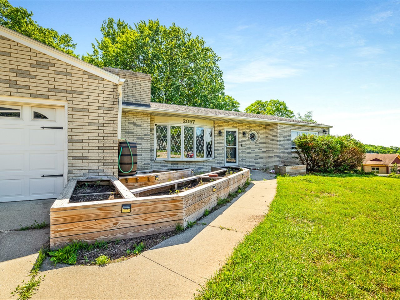 Homes for sale in Freeport, IL | 2057 Il Rte N, Freeport, IL 61032 | MLS# 12678115