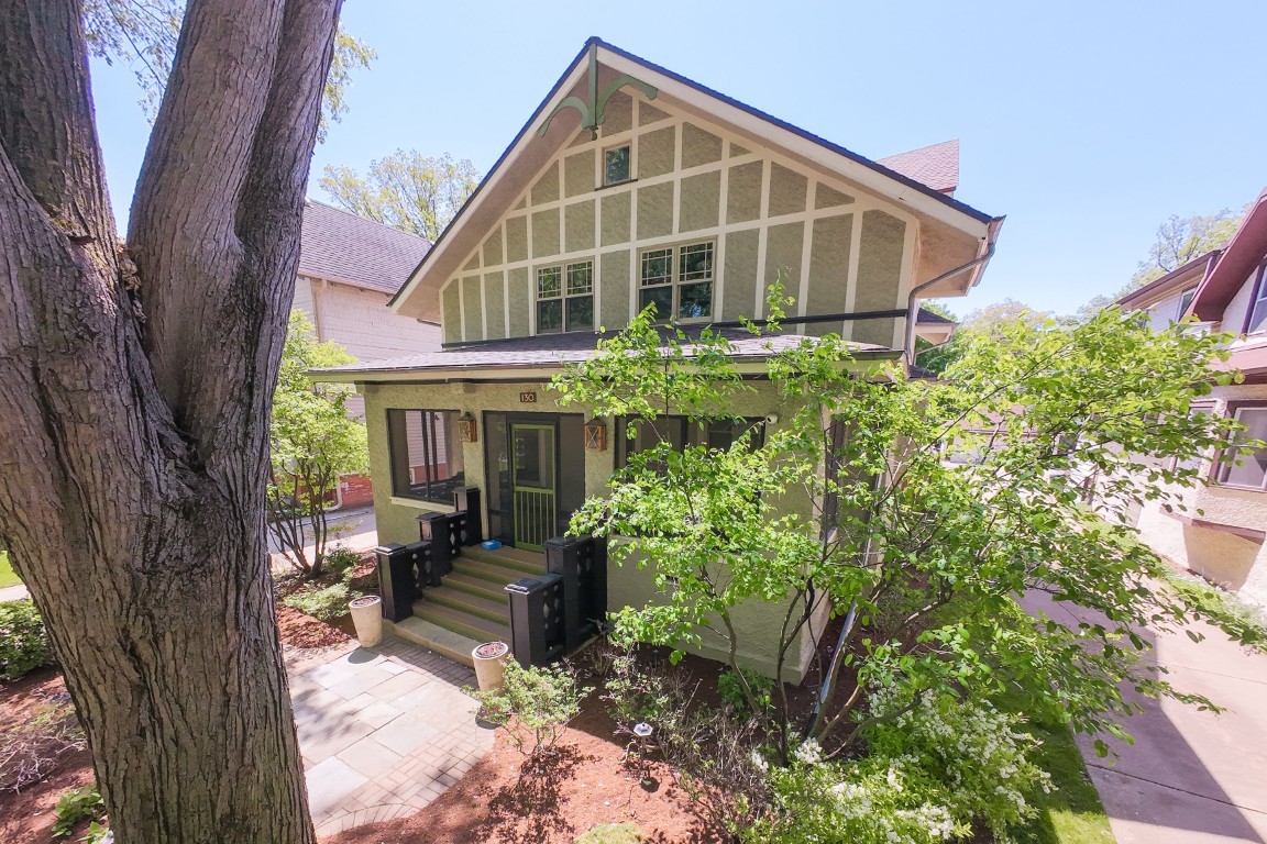 Homes for sale in River Forest, IL | 130 Gale Ave, River Forest, IL 60305 | MLS# 12678268