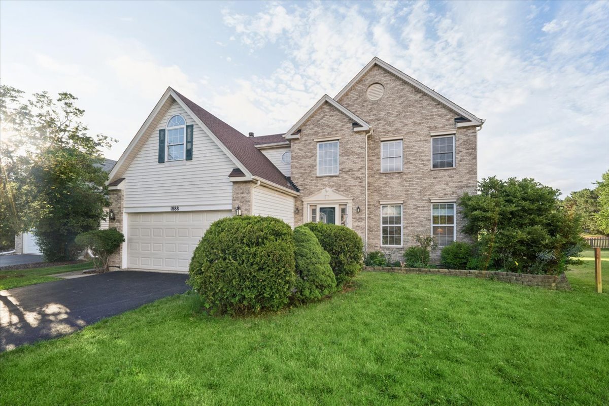 Homes for sale in Romeoville, IL | 1888 Shore Line Ct, Romeoville, IL 60446 | MLS# 12678699