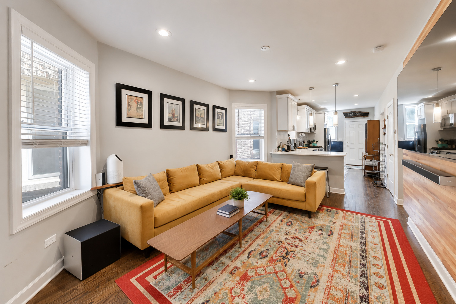 Homes for sale in Chicago, IL | 3313 N Kenneth Ave, Chicago, IL 60641 | MLS# 12678700