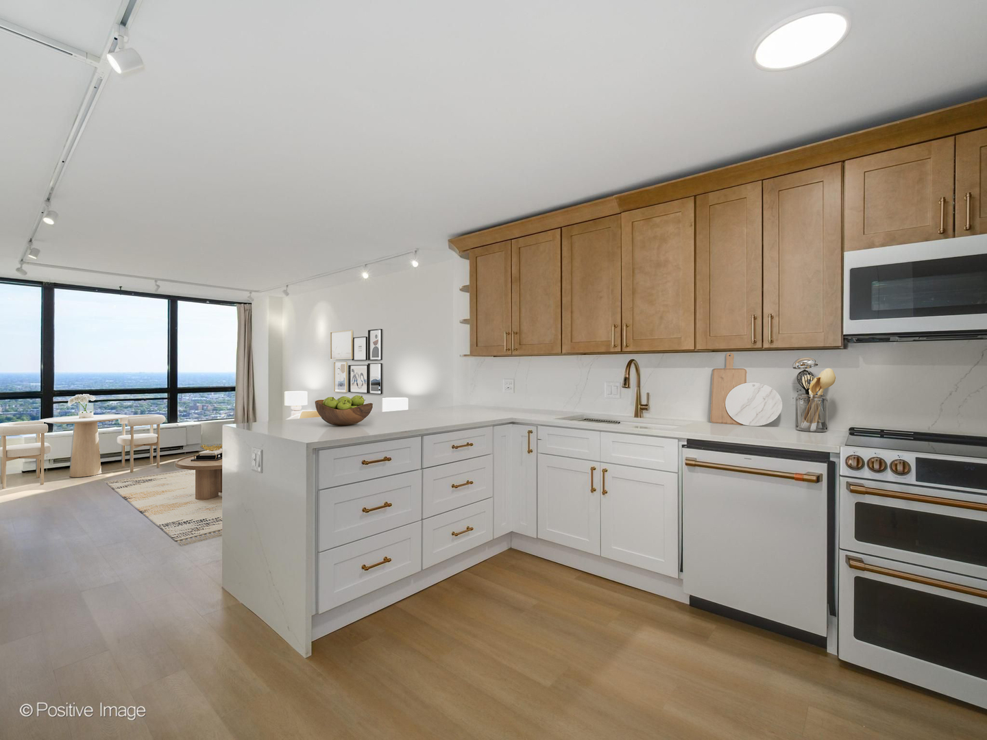Homes for sale in Chicago, IL | 5415 N Sheridan Rd #5015, Chicago, IL 60640 | MLS# 12678743