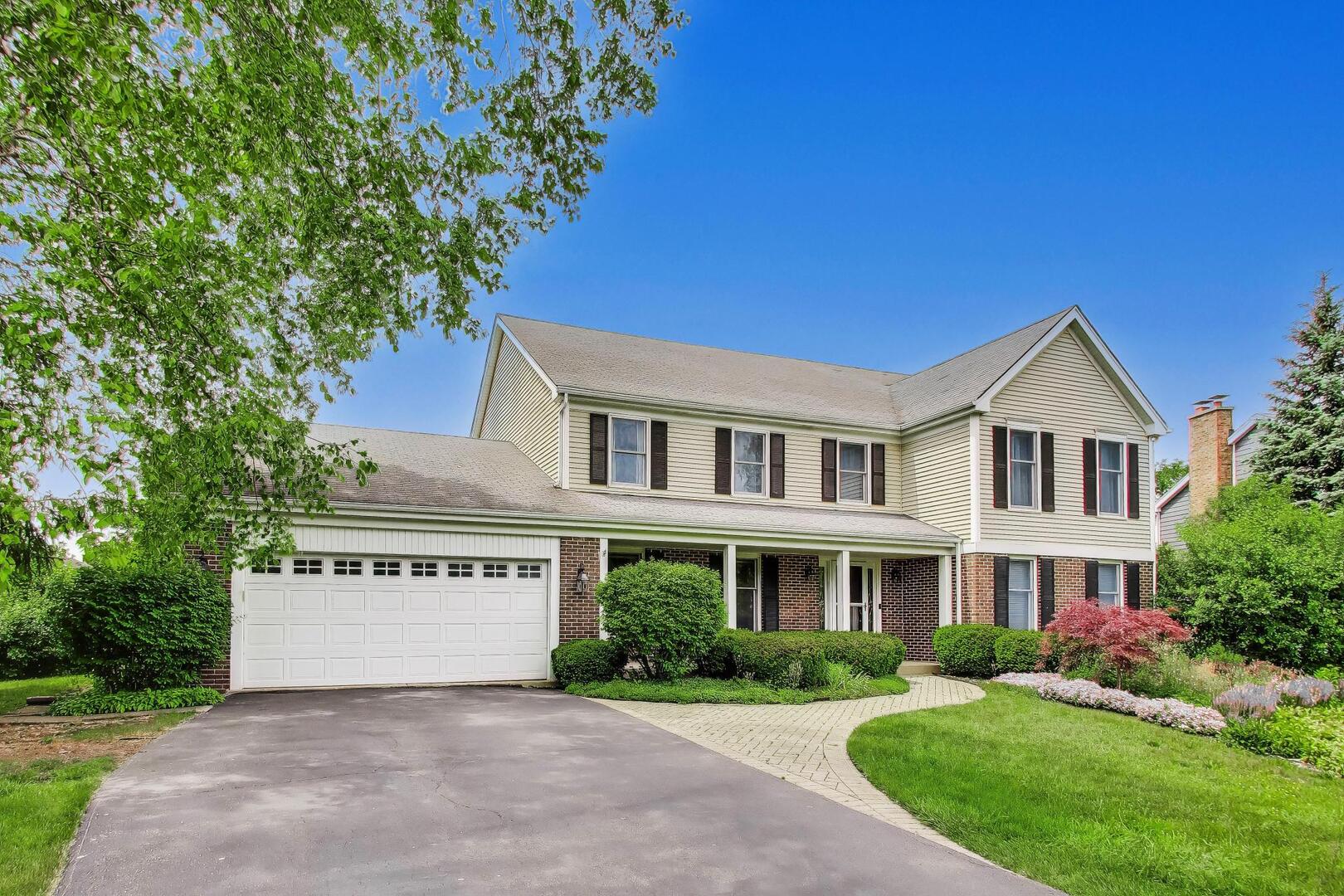 Homes for sale in Lincolnshire, IL | 364 Stafford Ct, Lincolnshire, IL 60045 | MLS# 12678793