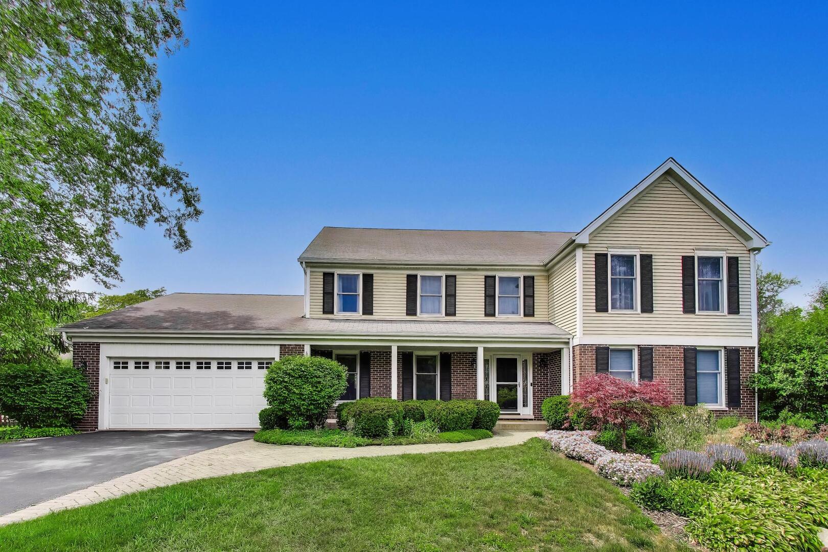 Homes for sale in Lincolnshire, IL | 364 Stafford Ct, Lincolnshire, IL 60045 | MLS# 12678793