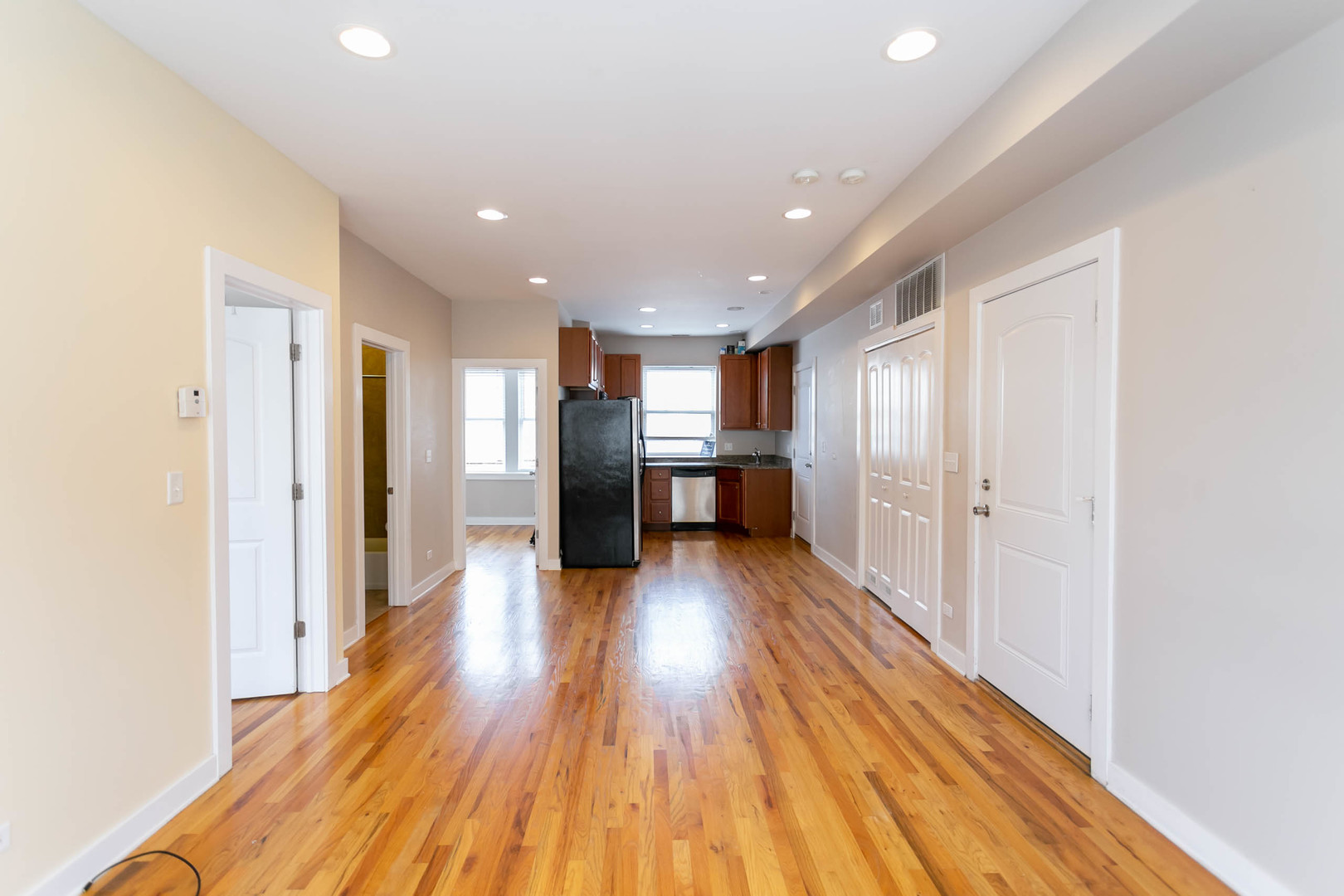 Homes for sale in Chicago, IL | 1430 N Maplewood Ave #402, Chicago, IL 60622 | MLS# 12678898