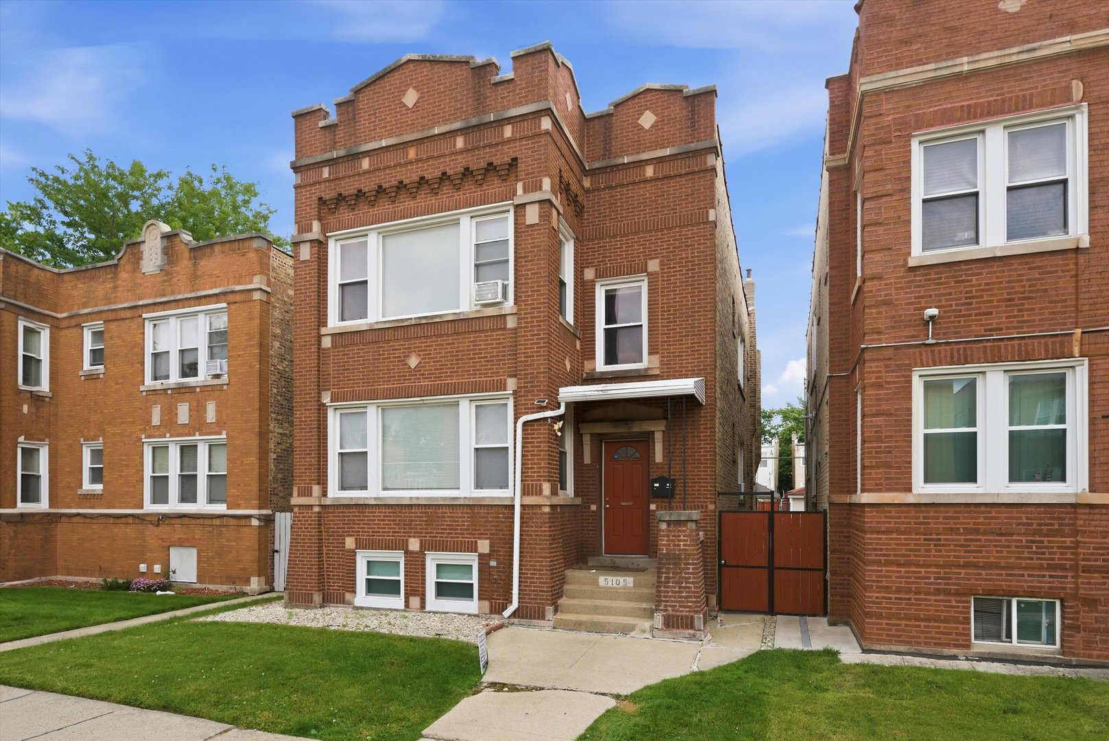 4th image of 5105 W Altgeld St, Chicago, IL 60639 | MLS# 12678911