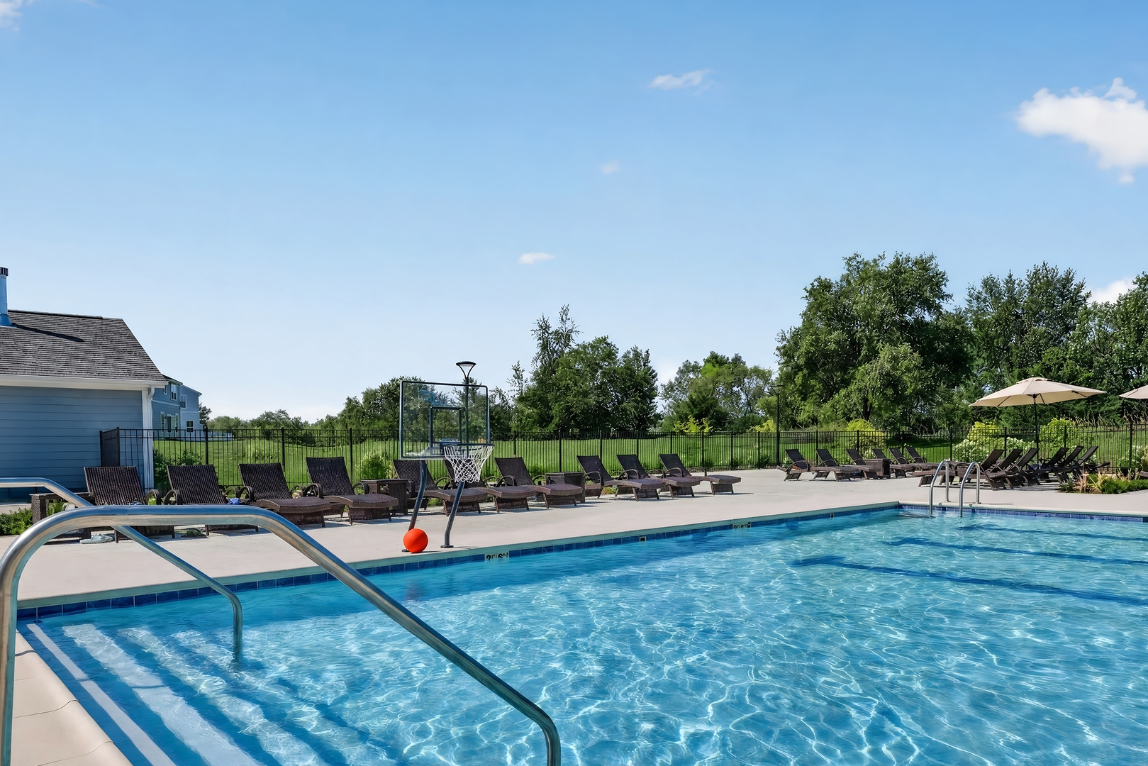 22nd image of 1756 South Port Dr, Antioch, IL 60002 | MLS# 12679282