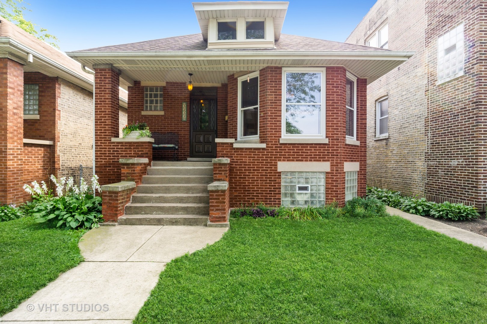 Homes for sale in Chicago, IL | 3255 N Kildare Ave, Chicago, IL 60641 | MLS# 12679783