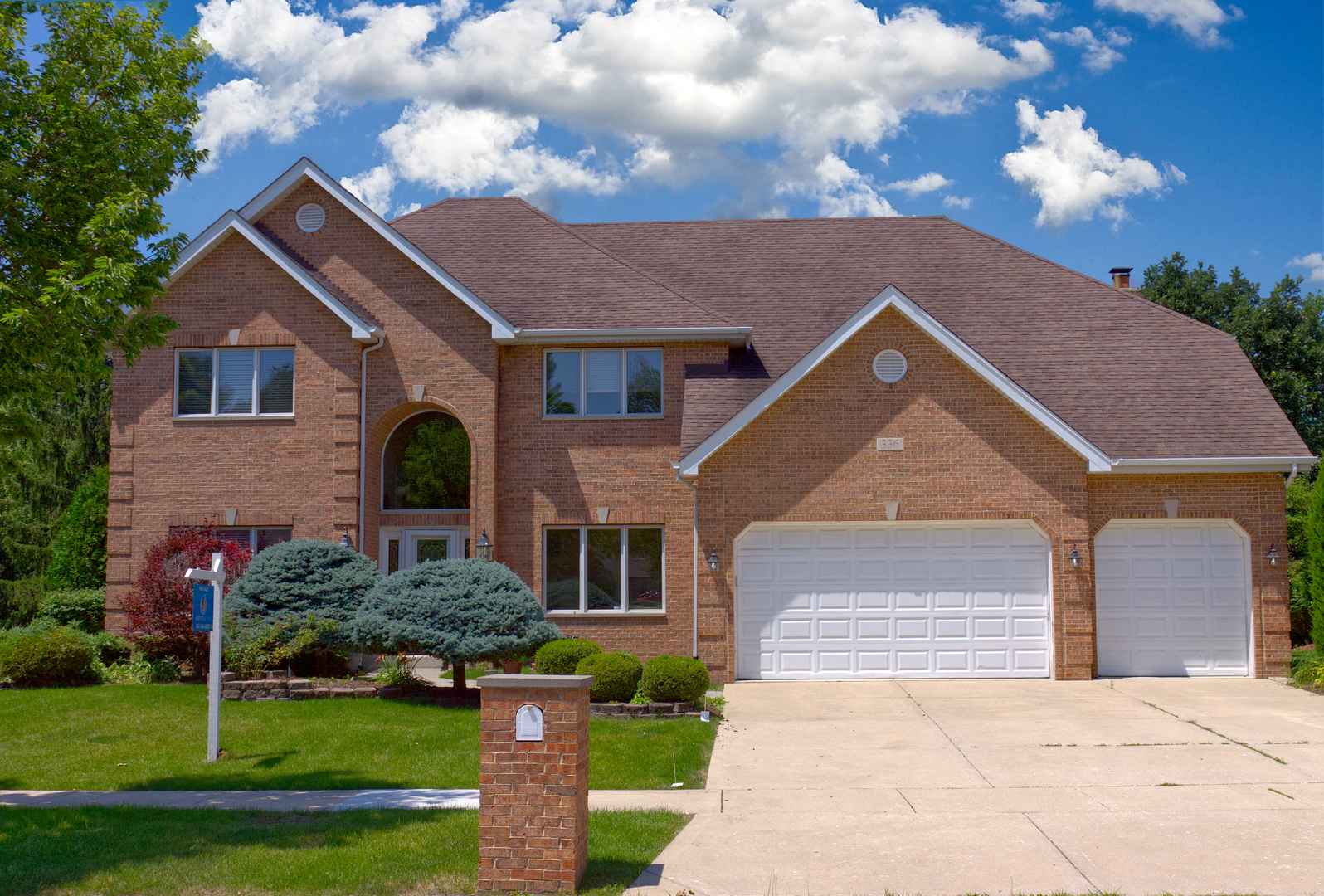1st image of 336 Tuttle Dr, Bloomingdale, IL 60108 | MLS# 12679788