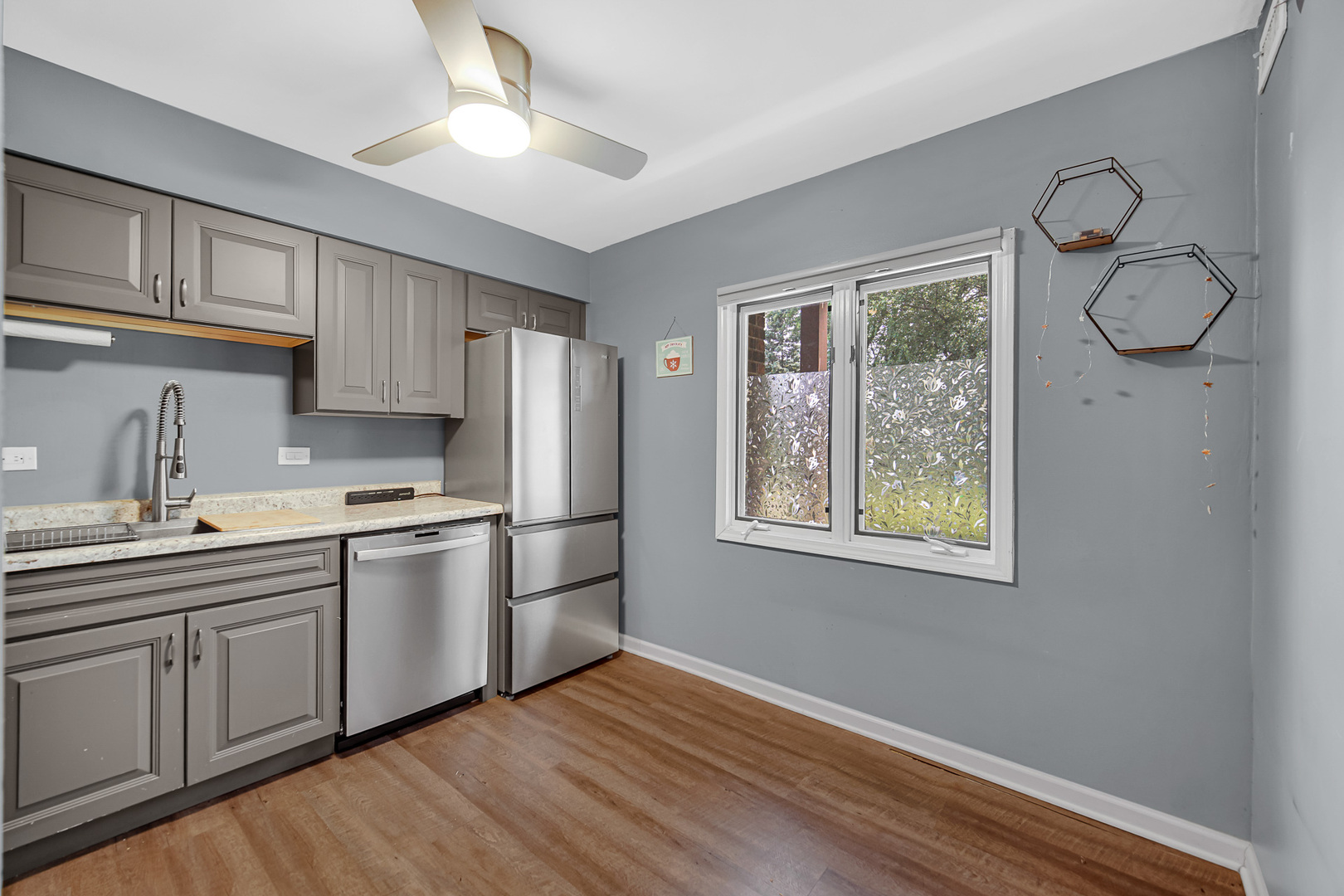 Homes for sale in Wheeling, IL | 1575 Sandpebble Dr #110, Wheeling, IL 60090 | MLS# 12679948