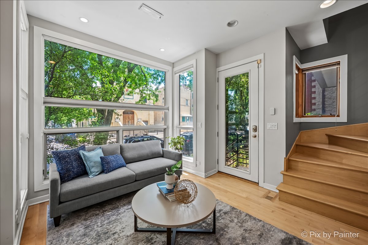 Homes for sale in Chicago, IL | 920 N Wood St #A, Chicago, IL 60622 | MLS# 12680084
