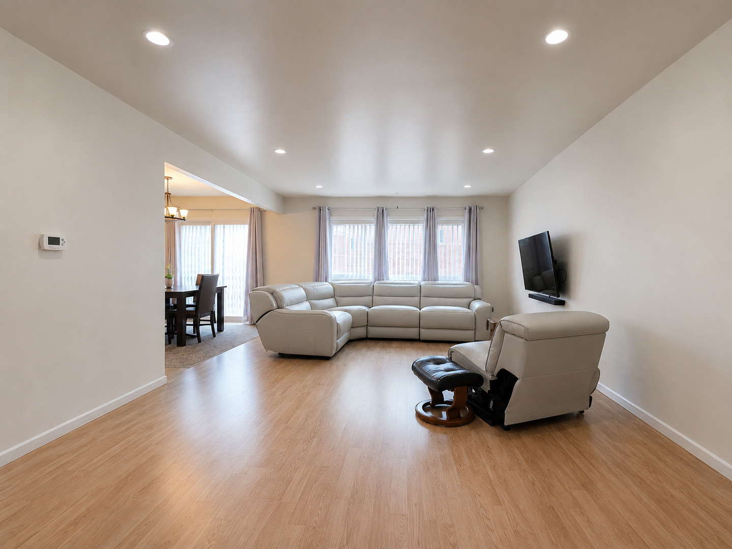 Homes for sale in Skokie, IL | 8230 Elmwood Ave, Skokie, IL 60077