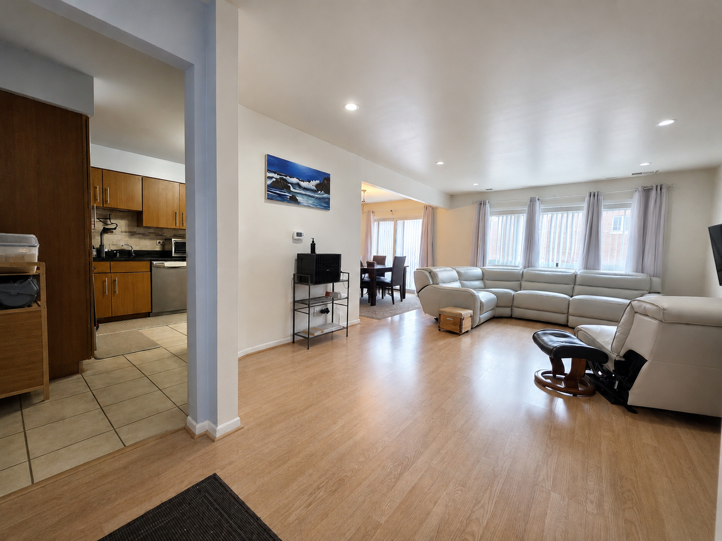 Homes for sale in Skokie, IL | 8230 Elmwood Ave #304, Skokie, IL 60077 | MLS# 12680279