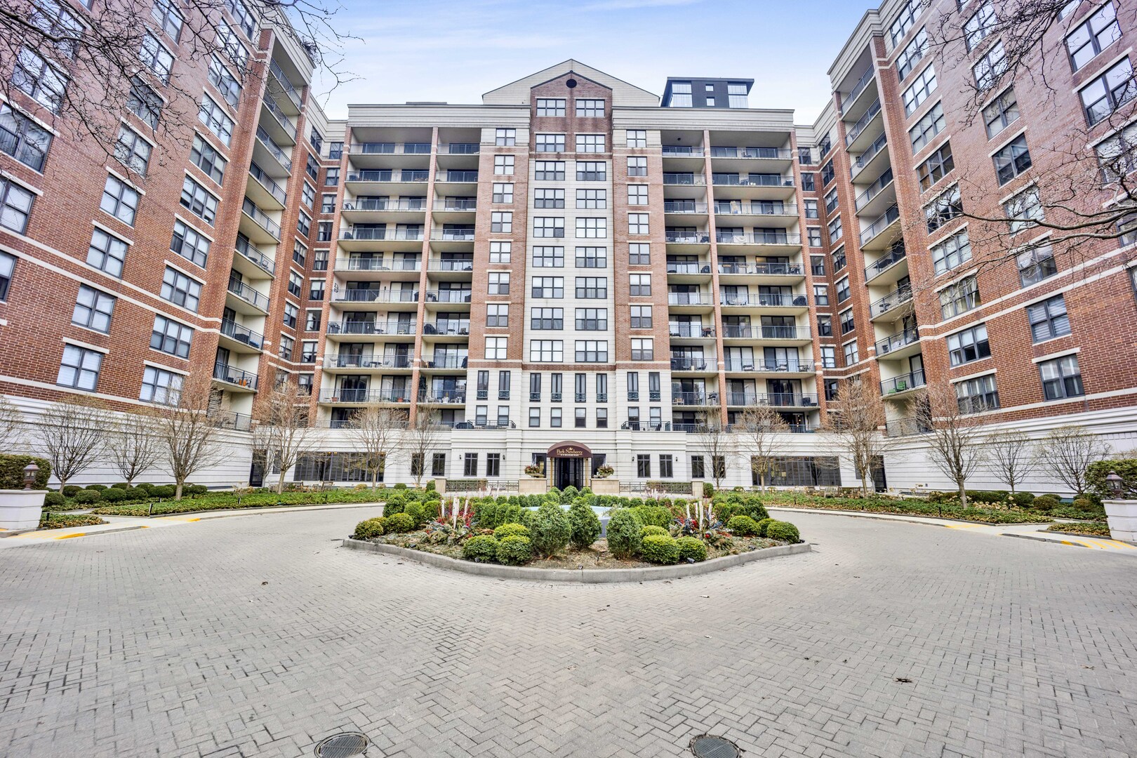 Homes for sale in Chicago, IL | 55 W Delaware Pl #1120, Chicago, IL 60610 | MLS# 12680444