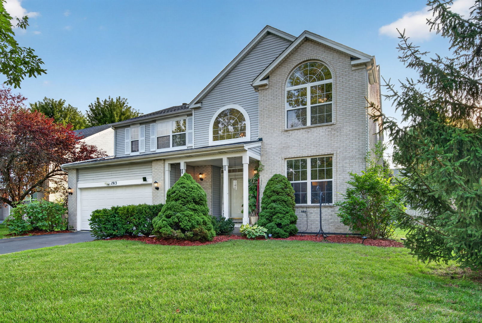 2nd image of 1913 Windstone Dr, Plainfield, IL 60586 | MLS# 12681118