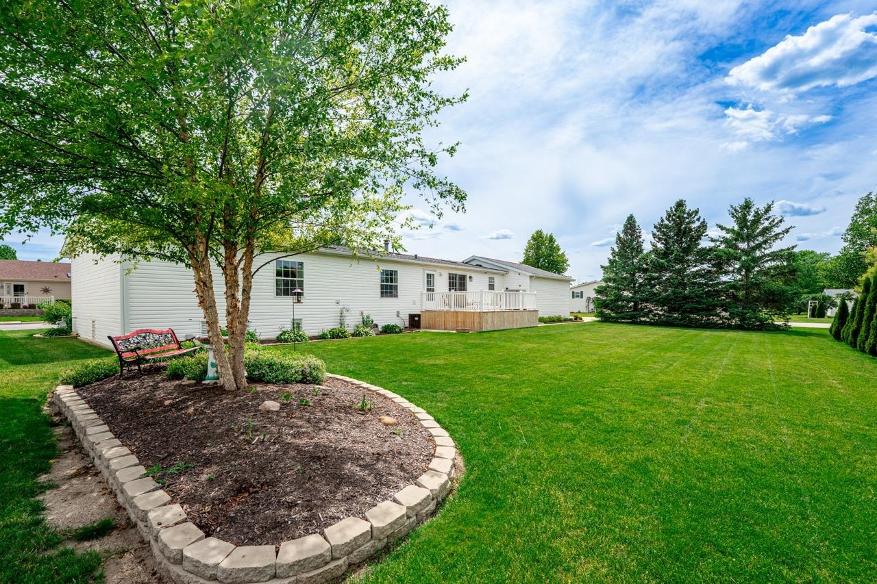 Homes for sale in Machesney Park, IL | 5604 Irving Blvd, Machesney Park, IL 61115 | MLS# 12682254