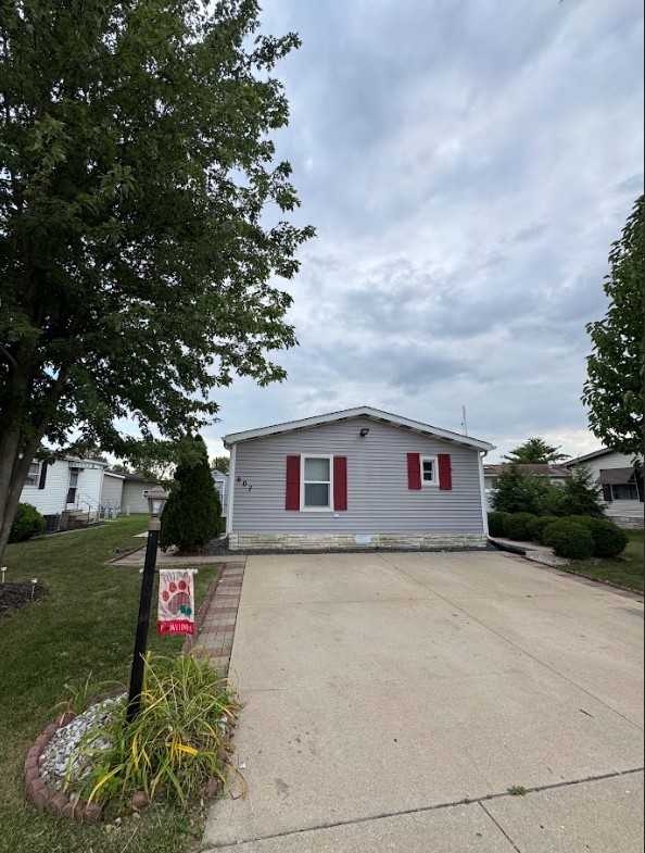 Homes for sale in Belvidere, IL | 607 Park Ave, Belvidere, IL 61008 | MLS# 12682410