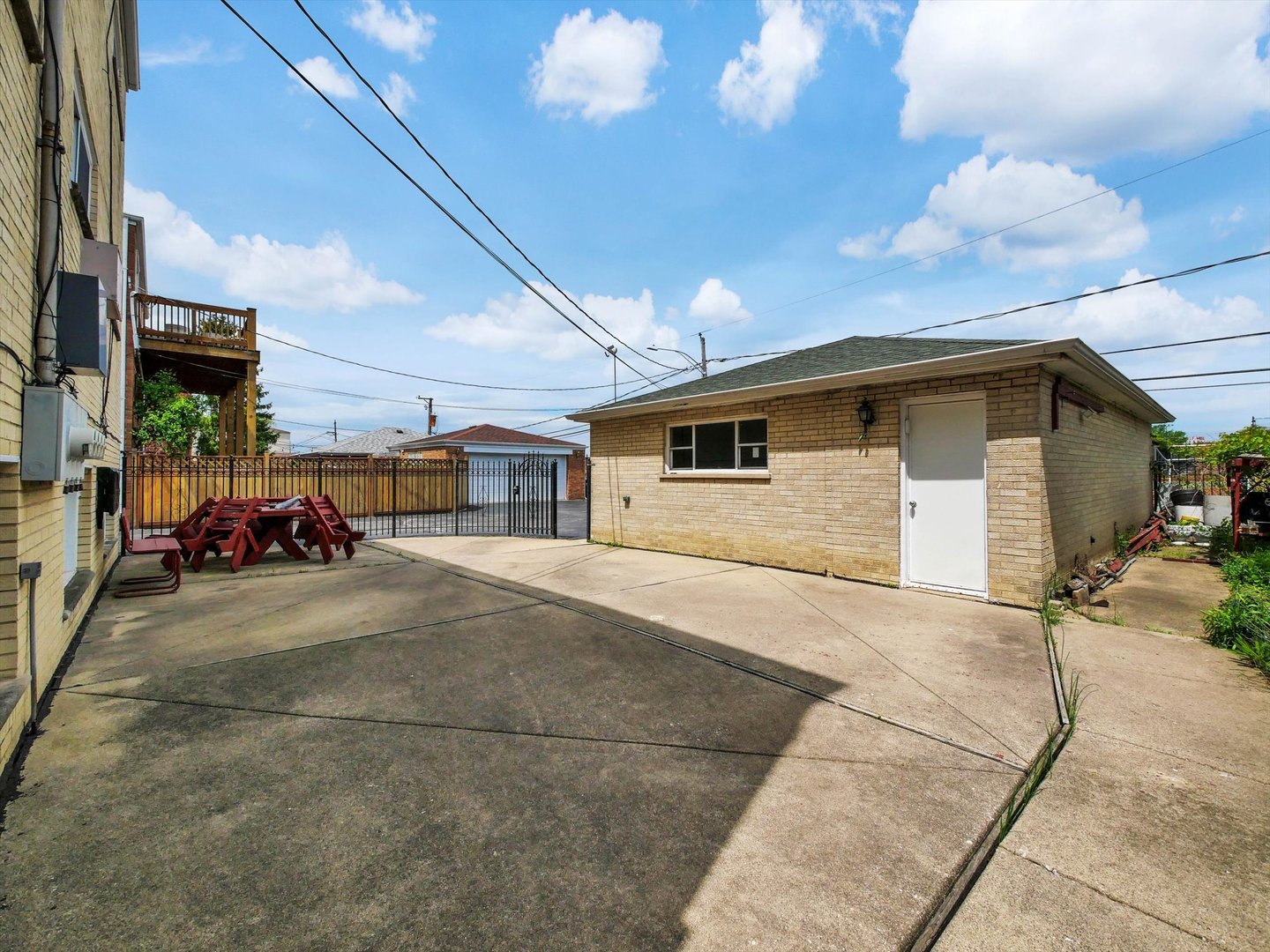 Homes for sale in Niles, IL | 8430 W Oak Ave, Niles, IL 60714 | MLS# 12682713