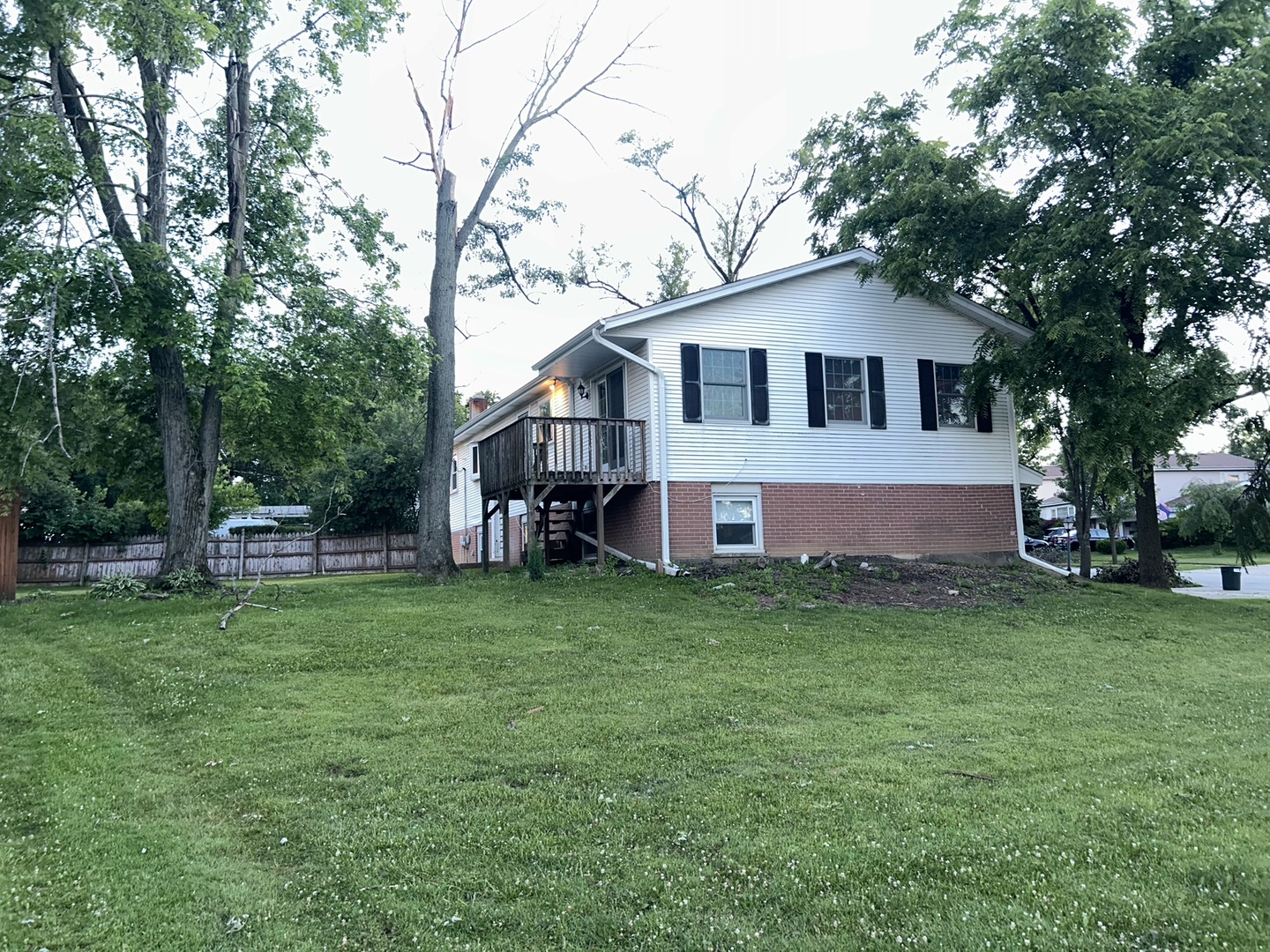 Homes for sale in Hickory Hills, IL | 9019 Beechnut Rd, Hickory Hills, IL 60457 | MLS# 12682778