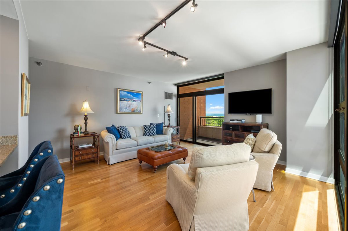 3rd image of 1160 S Michigan Ave #1001, Chicago, IL 60605 | MLS# 12682892