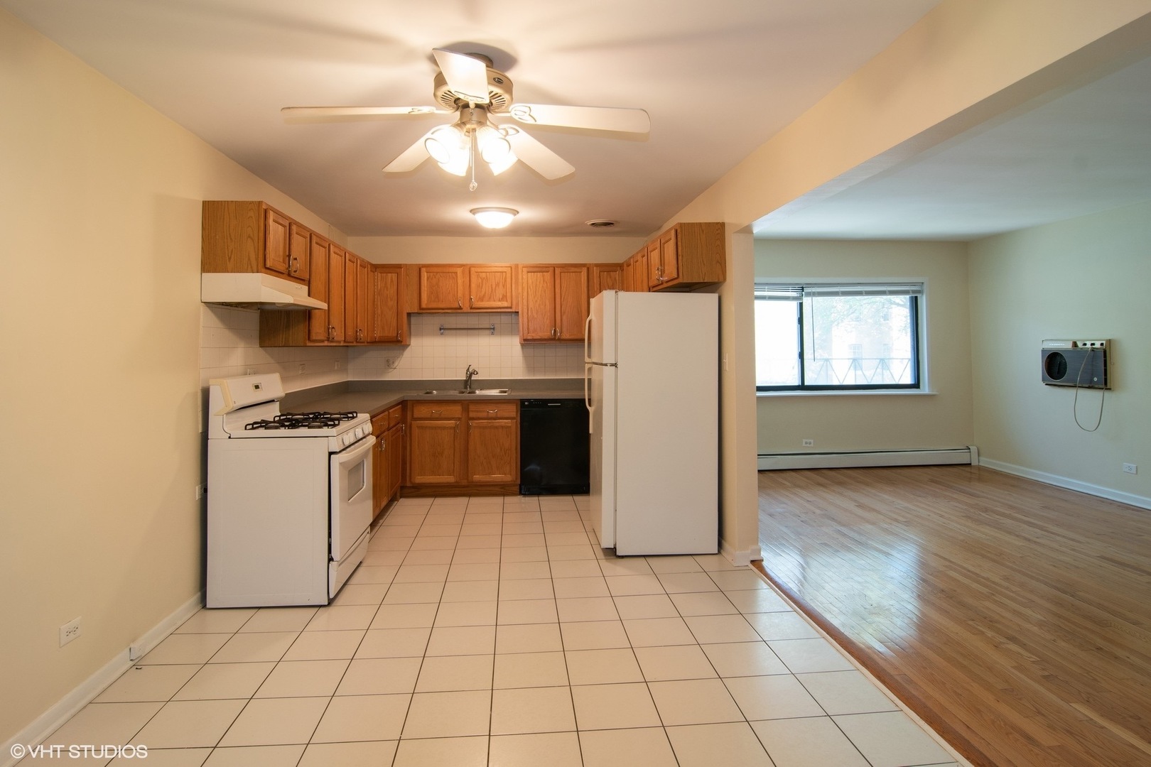 Homes for sale in Oak Park, IL | 257 Washington Blvd #7, Oak Park, IL 60302 | MLS# 12683308