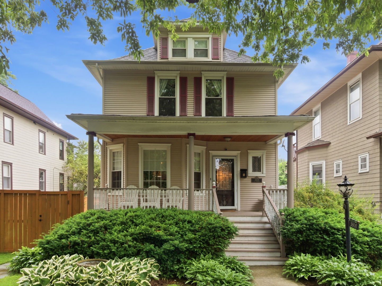 Homes for sale in Chicago, IL | 3808 N Ridgeway Ave, Chicago, IL 60618 | MLS# 12683360