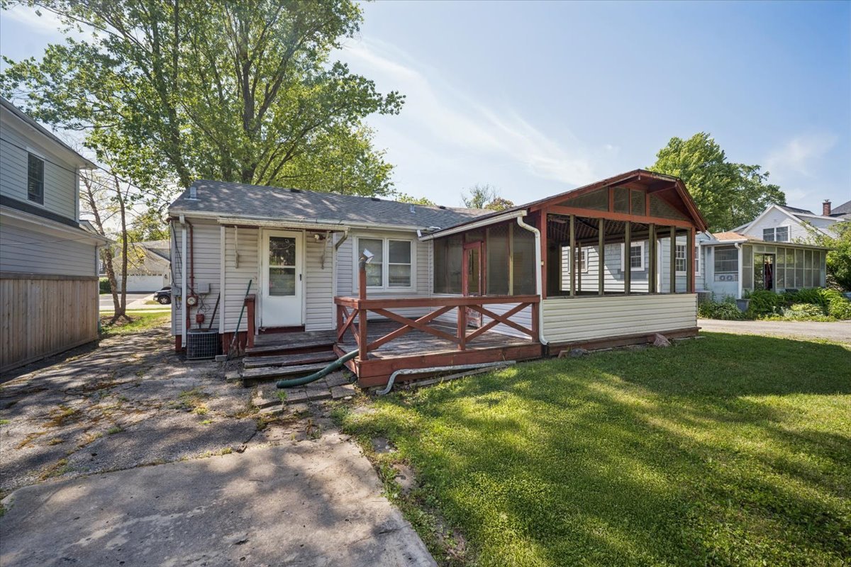 Homes for sale in Barrington, IL | 735 Prairie Ave, Barrington, IL 60010 | MLS# 12683484
