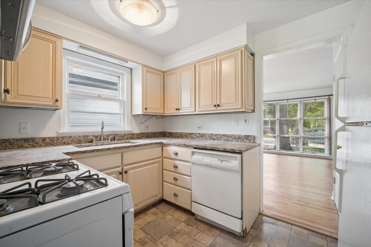 Homes for sale in Barrington, IL | 735 Prairie Ave, Barrington, IL 60010 | MLS# 12683484